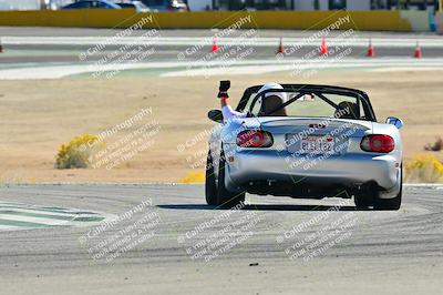 media/Nov-02-2025-Speed Ventures (Sun) [[61724e2e34]]/Black/Session 2/